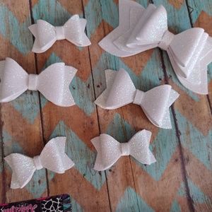 Water resistant White hair bows